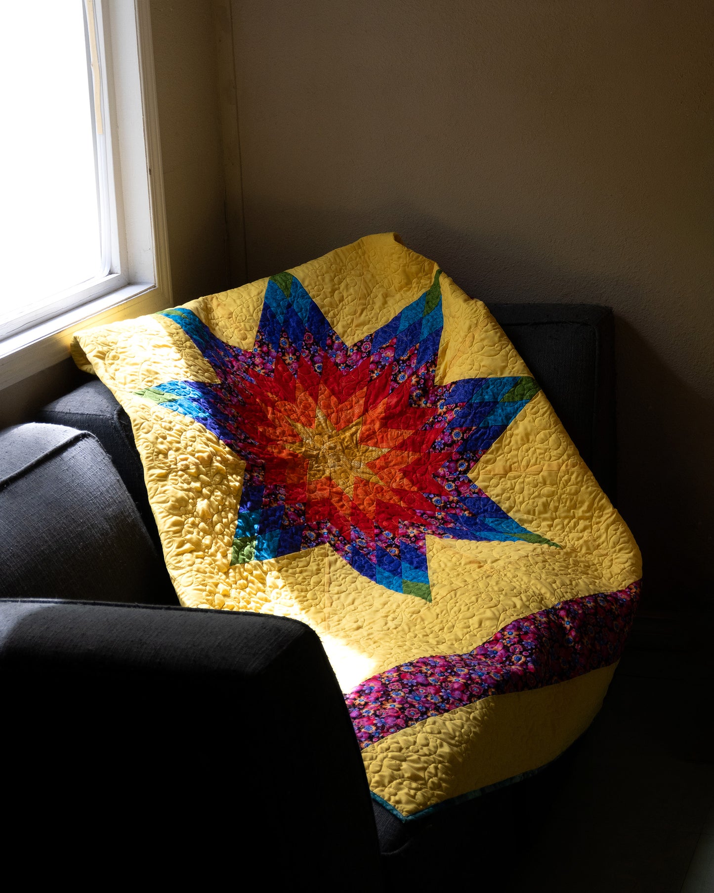 Sunshine Rainbow Starblanket | Throw Size 69" x 58"
